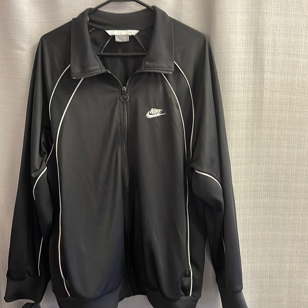 Medium black Nike track jacket